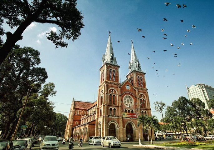 Phu My port - Ho Chi Minh city Insider Private Tour