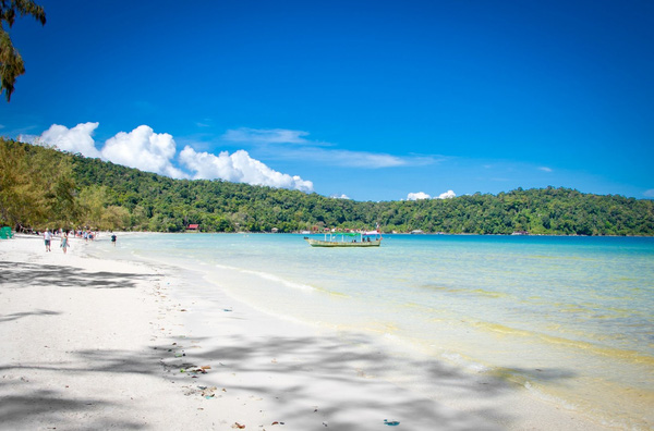 Koh Rong: A Hidden Paradise for the Sophisticated Traveler